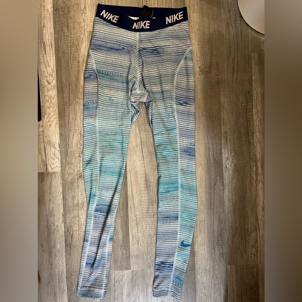 ✨Nike Multi Blue Running Leggings✨